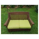 WLE031 - Wicker/Rattan Love Seat w/Seat Cushions
