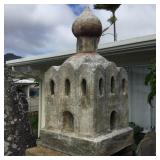 WLE064 - Decorative Cement House Monument For Your Garden