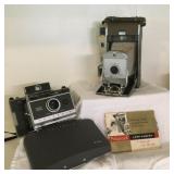 WLE191 - Pair of Vintage Polaroid Instant Cameras