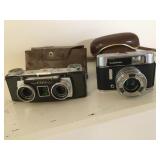 WLE211 - Vintage Kodak Stereo & German Vaigtlander 35mm Cameras
