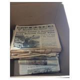 Wle218 Vintage Hawaii Newspapers Lot