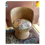Awp173 Vintage Rattan Barrel Chair