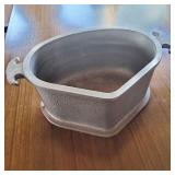 AWP176 - Vintage Guardian Service Triangle Pot Roaster Pan