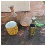 AWP183 - Unique Vases & a Basket