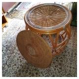 AWP291 - Vintage Round Bamboo/Rattan End Table/Plant Stand - See Description