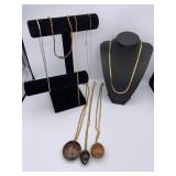 MSS321-Crafty Necklace Lot