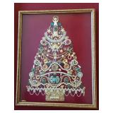KKE049 - FRAMED VINTAGE JEWELRY TREE 