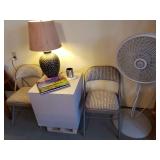 KKE053 - LOUNGE LOT