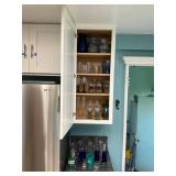 KKE076 Mystery Lot Of Drinking Glasses & Pitchers