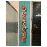 KKE095-Hanging Shell Display
