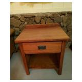 KKE096 - END TABLE WITH DRAWER