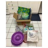 KKE101 Mystery Plastic Food Storage Lot