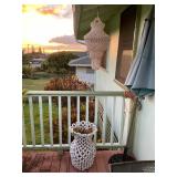KKE178 Large Seashell Floor Planter, Jade Plant & Seashell Hanging 