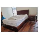 MFS005 - Serta Queen Bed Set & Nightstand -SEE DESCRIPTION