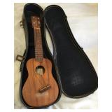 MFS024 - Kamaka Soprano Ukulele w/Case See Description