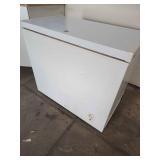 MMM065 - KENMORE 7 CU FT CHEST FREEZER 