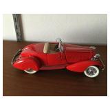 MMM131 Danbury Mint Die Cast LeBaron Speedster Model Car New in Box