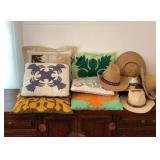 WRS052 - FLORAL THROW PILLOWS AND STRAW HATS