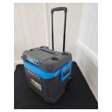 WRS093 - IGLOO 62 QUART COOLER 
