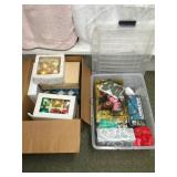 WRS122 Mystery Vintage Christmas Lot