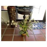 BPB038 End Table, Plant Arrangements, Table Lamp & Frame