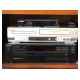 BPB046 - SONY 5-DISC PLAYER AND SYLVANIA VHS/DVD PLAYER