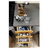 BPB116 Mystery Kitchen Drawer Lot