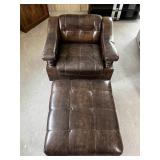 NVS004 Vinyl Leather Chair & Ottoman