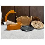NVS016 Vintage Wooden Fruit Stand & Wicker Baskets 