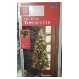 POP011 - Winter Wonderland Premium 5 Ft. Pre-Lit CHRISTMAS TREE