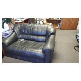 POP037 - LEATHER-LIKE COMFY LOVE SEAT