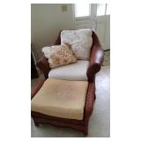 PHP028 - WICKER CHAIR W/OTTOMAN