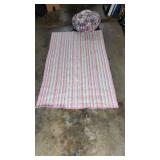 PHP066 - OPEN WEAVE THROW RUG AND PET BED