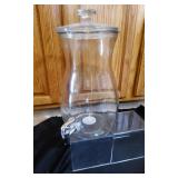 PHP096 - A Drink Dispenser Made Of Thick Glass