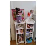 PHP142 - DISPLAY SHELVES