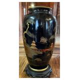 Photo DescriptionAFC062- Vintage Ceramic Oriental Asian Vase w/Wood Stand