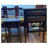 AFC103-Desk And Chair