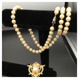 AFC162 - Pendant And Pearls