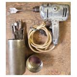 KKD066 - Black And Decker Power Drill And Drill Bits