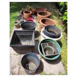 HKT004 - Plethora Of Pots For Planting 