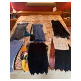 HKT050-Women’s Brand Name Pants And Skirts 