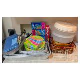 HKT092- Mystery Lot Of Food Storage/holders And Utensils 