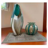 HKT096- Mdina Glass Malta Vase, Ceramic Pot And Mat