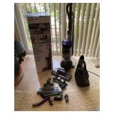 HKT103 - Dyson Vacuum