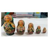 HKT159-Matryoshka Dolls
