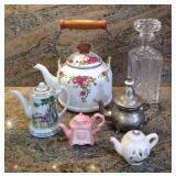 HKT173 Teapots & Glass Decanter