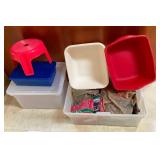 HKT215 Christmas Decor & Plastic Storage