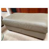 HKT021 - Rectangle Ottoman