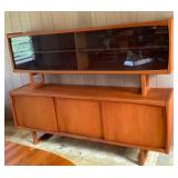VME001 MCM Vintage Teak Buffet With Hutch