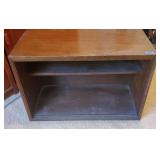 VME041 - LARGE 2 SHELF BOX